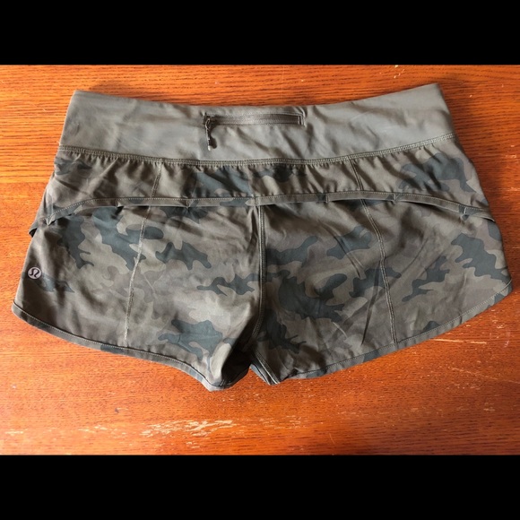 Lululemon Camo Speeds - Picture 3 of 4